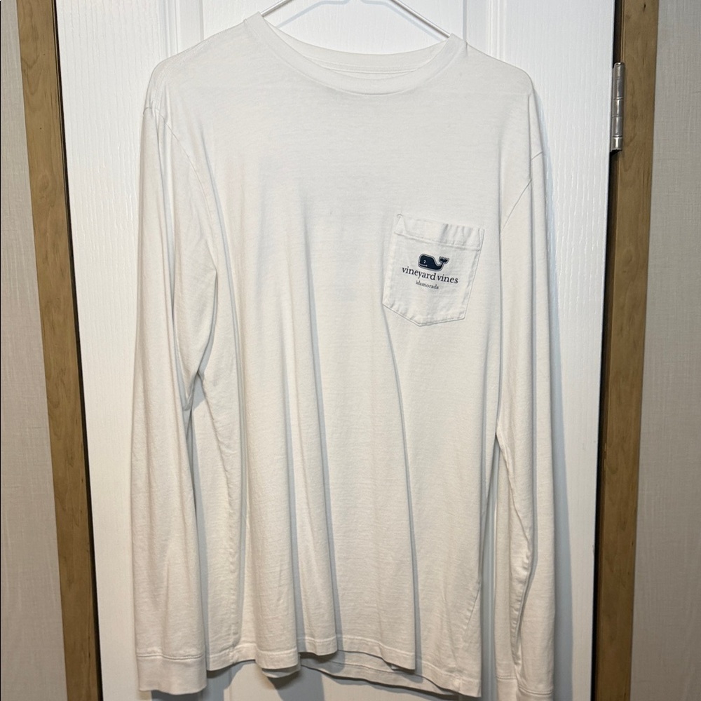 Vineyard Vines Men's White Long Sleeve Shirt with Pocket
